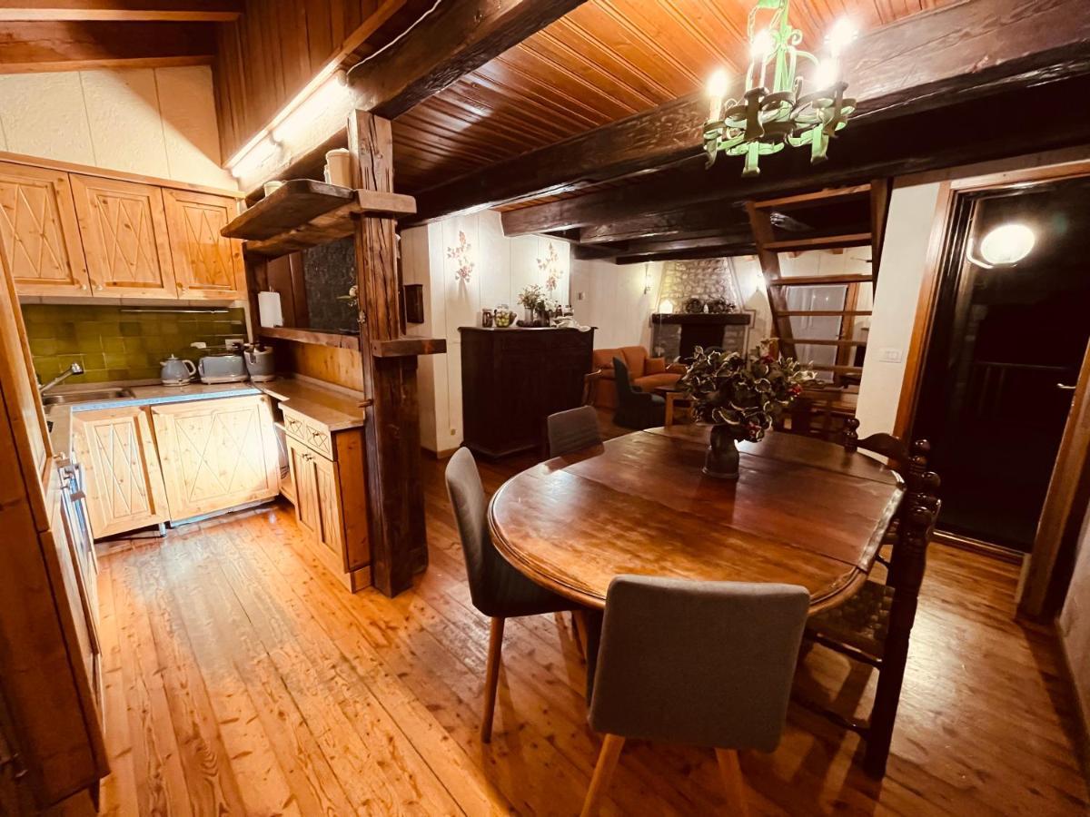 Chalet Blanc "Coeur Sapin" Courmayeur Dış mekan fotoğraf