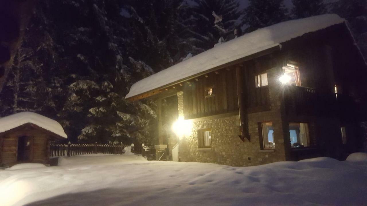 Chalet Blanc "Coeur Sapin" Courmayeur Dış mekan fotoğraf